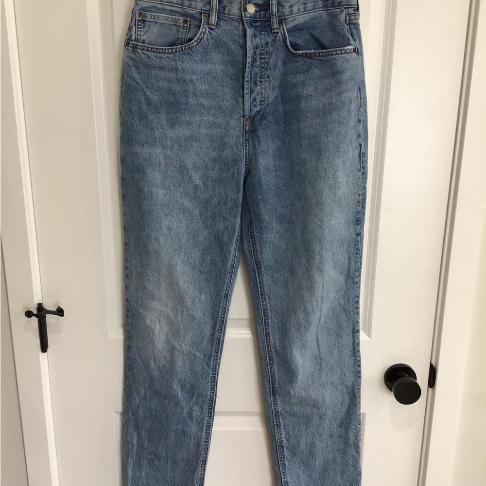 Aritzia DENIM FORUM The Joni High Rise Loose Denim 28 32L  Jeans